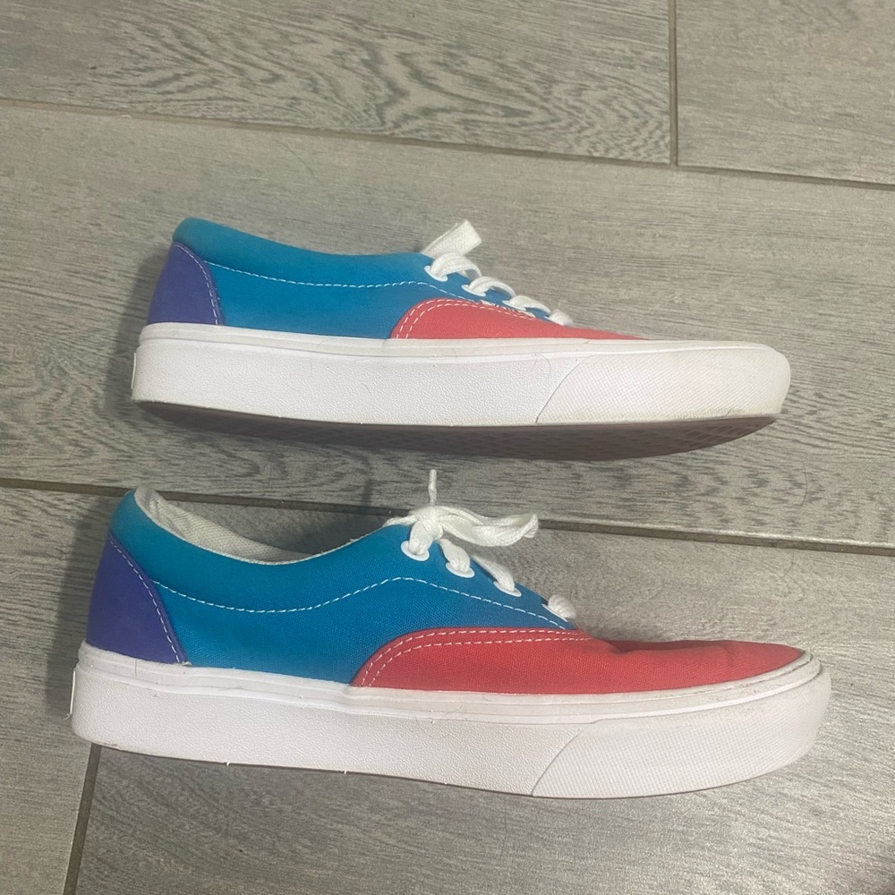 Vans shoes - Picture 9 of 9